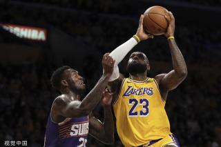 出手都散发 出手都散发