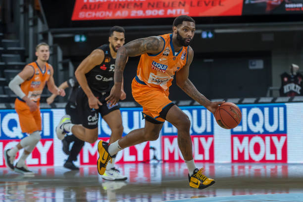 再度洞穿对 再度洞穿对